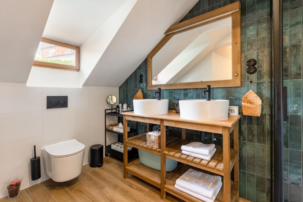 Apartament Bohemian Chic 2 Bedroom 2 Bathroom Loft With Hanging Chair *
