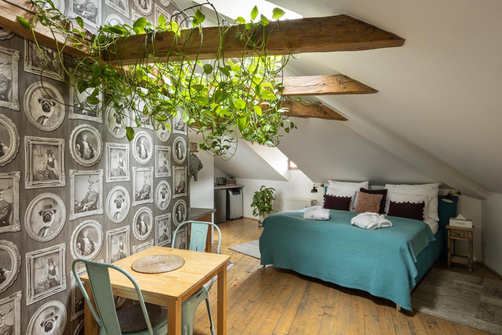 Bohemian Chic 2 Bedroom 2 Bathroom Loft With Hanging Chair Apartament