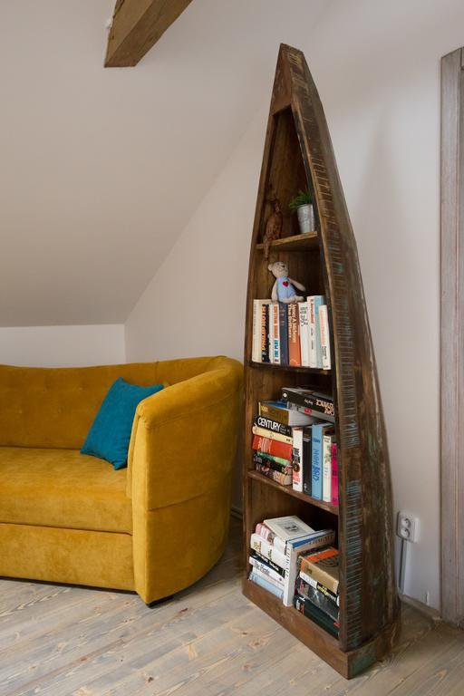 Apartament Bohemian Chic 2 Bedroom 2 Bathroom Loft With Hanging Chair Praga