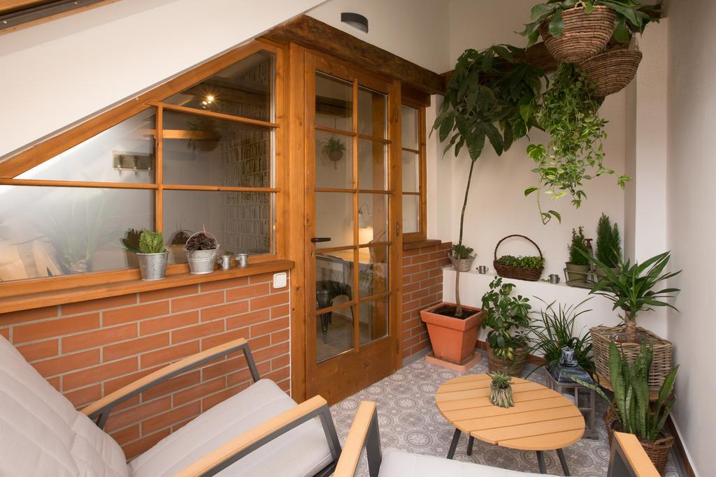 Bohemian Chic 2 Bedroom 2 Bathroom Loft With Hanging Chair Apartament
