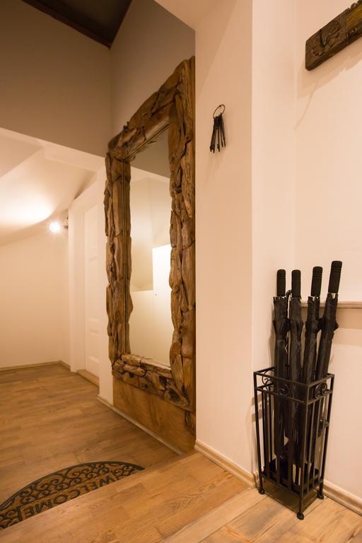 Bohemian Chic 2 Bedroom 2 Bathroom Loft With Hanging Chair * Praga
